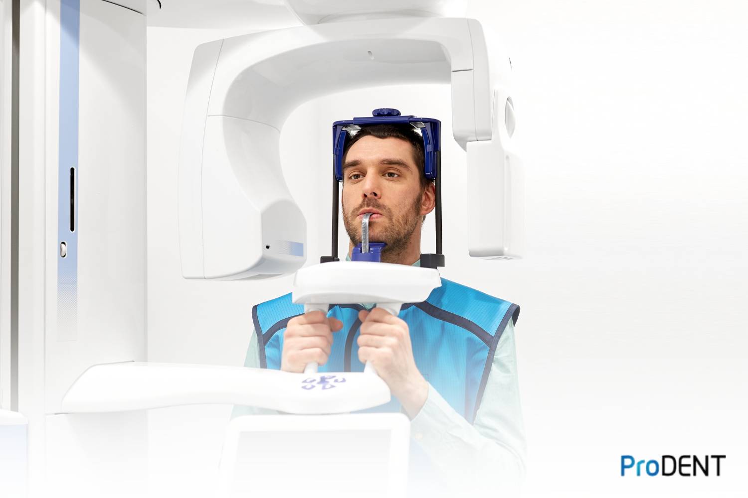 A Step-by-Step Guide: How to Take Digital Dental X-Rays for Dental Assistants